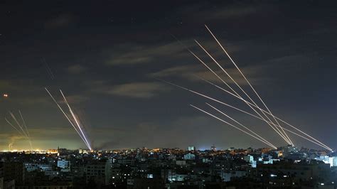 israel iran missile strike video